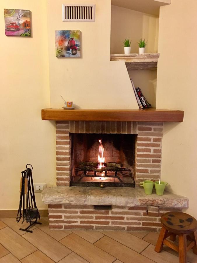 Ferienwohnung L'arciere Celano Exterior foto