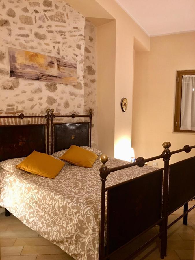 Ferienwohnung L'arciere Celano Exterior foto