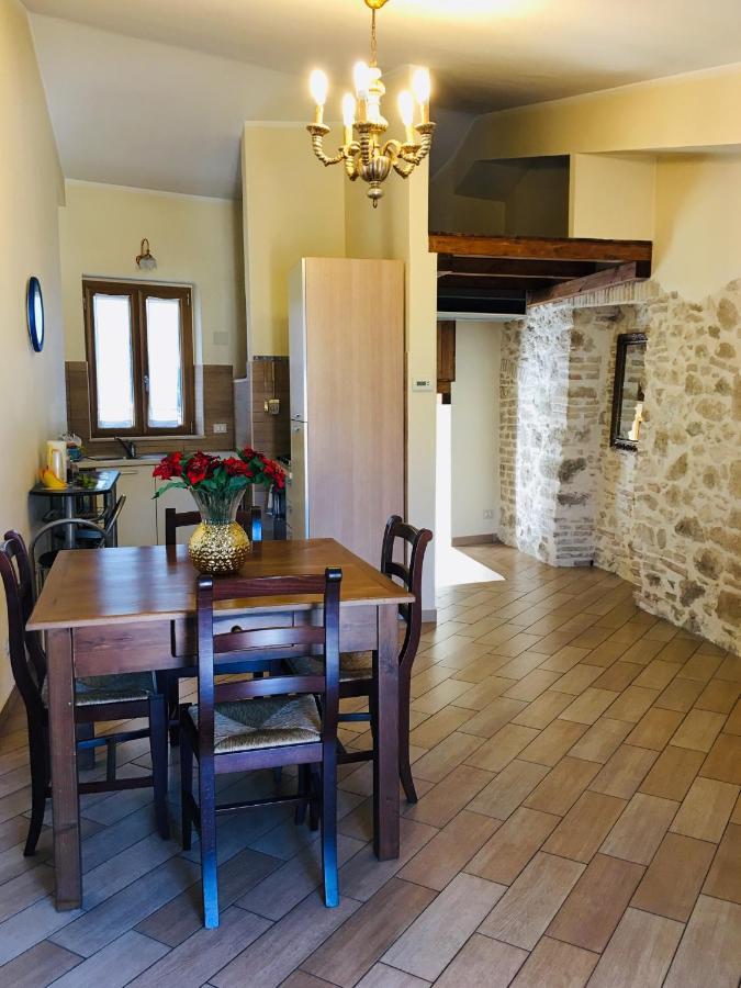 Ferienwohnung L'arciere Celano Exterior foto